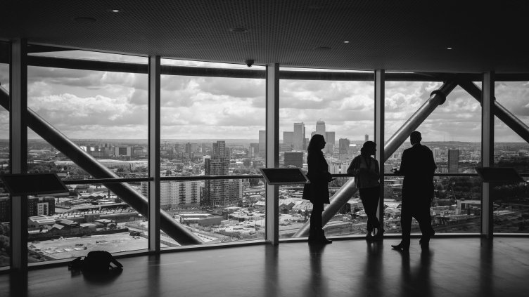 ¿Estás pensando en cambiar la ubicación de la sede de tu empresa?