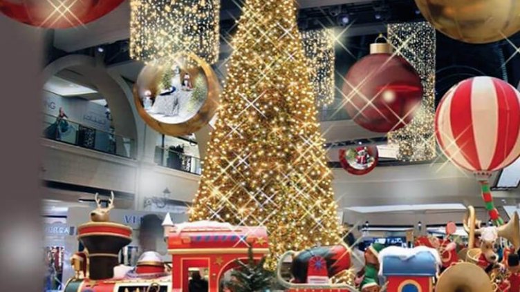 Los centros comerciales se visten de Navidad
