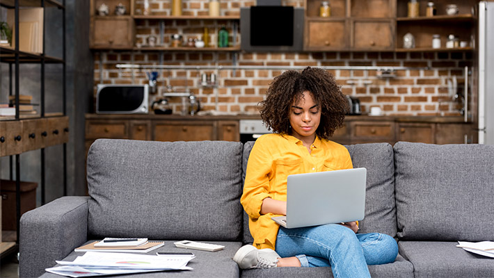 lady with a laptop