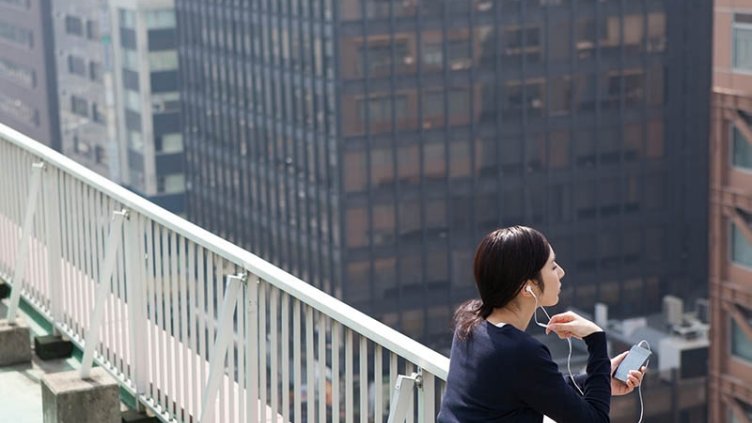 women looking the buildings